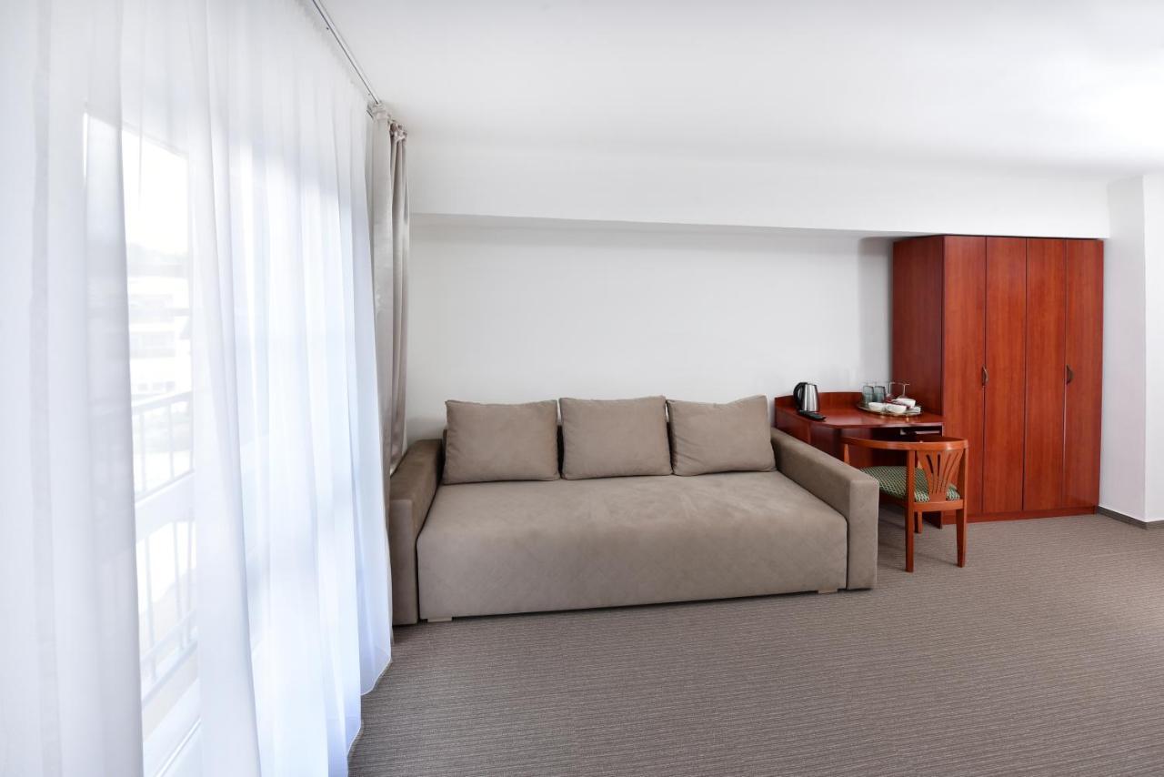 Aplend Lujza Major Hotel