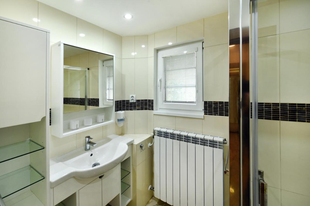 Aplend Lujza Major Hotel 3*